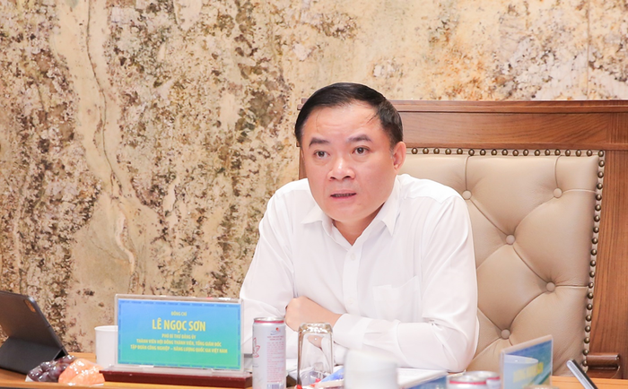 Tổng Giám đốc Petrovietnam Lê Ngọc Sơn chỉ đạo Tập đoàn và các đơn vị thành viên chú trọng đẩy mạnh chuyển đổi số. anh-4.png