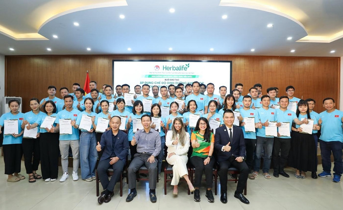 Chuyên gia Herbalife tại buổi huấn luyện dinh dưỡng chuyên sâu cho các vận động viên.