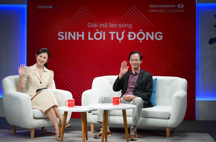 Tiến sĩ Lê Xuân Nghĩa cho rằng Sinh Lời Tự Động là xu thế đưa thị trường tài chính Việt Nam bắt kịp xu hướng toàn cầu, đóng góp rất lớn cho nền kinh tế. 2.jpg