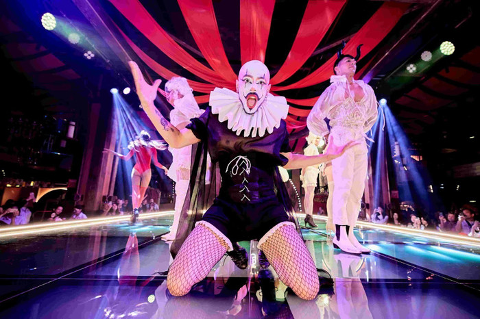 Chiếc “hộp bí mật” mang tên After Glow đang chờ đón du khách dịp Tết Dương lịch này.