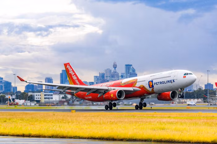 tau-bay-vietjet-2.jpg