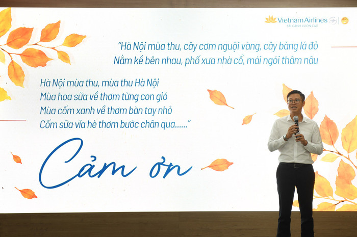 Ông Đỗ Đông Hưng - Trưởng Ban Truyền thông Vietnam Airlines chia sẻ về cảm hứng mùa thu Hà Nội và thông điệp chiến dịch "Chạm thu Hà Nội". ong-do-dong-hung-truong-ban-truyen-thong-vietnam-airlines-chia-se-ve-cam-hung-mua-thu-ha-noi-va-thong-diep-chien-dich-cham-thu-ha-noi.jpg