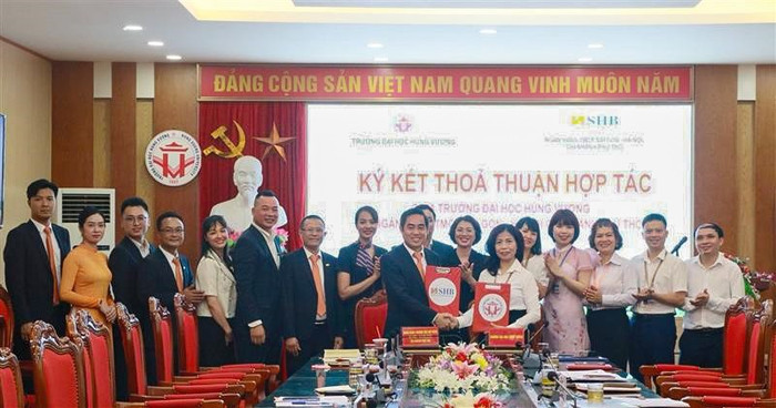 SHB Chi nhánh Phú Thọ ký kết hợp tác với Trường Đại học Hùng Vương. hv1.jpg