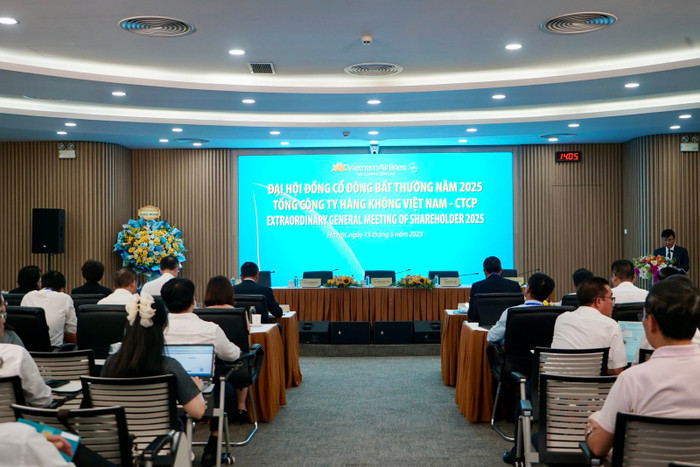 Toàn cảnh Đại hội đồng cổ đông bất thường năm 2025 của Tổng công ty Hàng không Việt Nam. 1-toan-canh-dhdcd-bat-thuong-2025.jpg