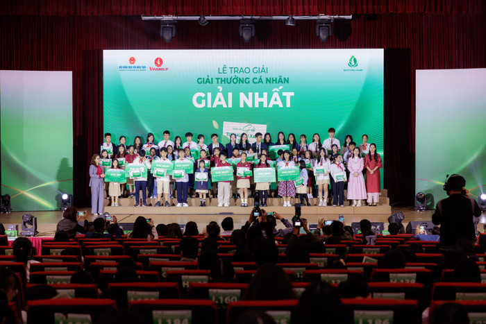 Cuộc thi "Gửi tương lai xanh 2050" mùa 2 trở lại với 3 định hướng nội dung chính về Giáo dục xanh – Năng lượng xanh – Lối sống xanh. Ảnh: QVTLX. anh-1-84.jpg