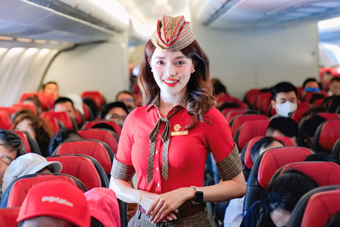 vj-flight-crew.jpg