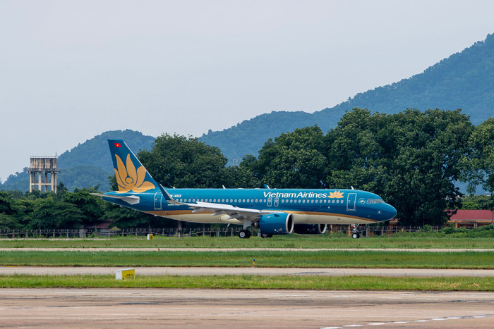 tau-bay-vietnam-airlines.jpg