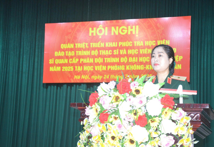 Thiếu tướng, Tiến sĩ Phùng Thị Phú, Phó Cục trưởng Cục Quân huấn - Nhà trường, Bộ Tổng Tham mưu, Trưởng đoàn phúc tra phát biểu kết luận phúc tra. anh1.jpg