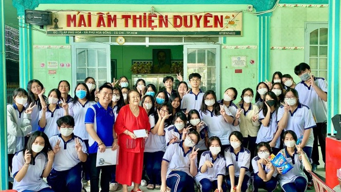thayhoailinh1.jpg