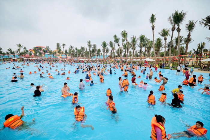 Công viên nước Sun World đã sẵn sàng đón “khối nghỉ hè”. Ảnh: Sun Group Công viên nước Sun World đã sẵn sàng đón “khối nghỉ hè”. Ảnh: Sun Group