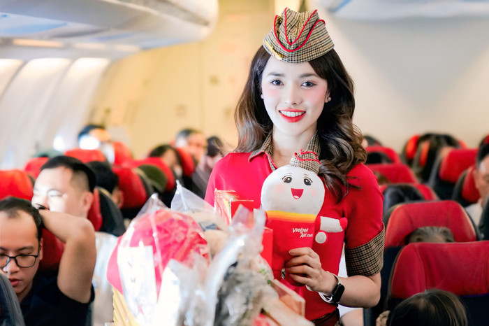 vj-flight-crew.jpg