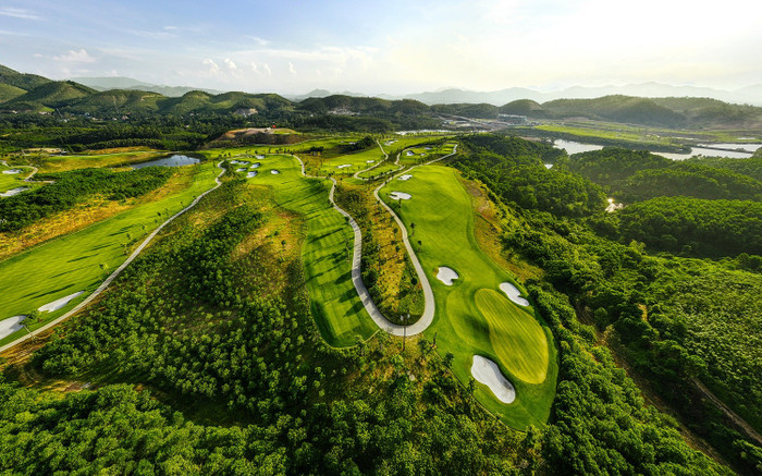 Văn Lang Empire T&T Golf Club là sân golf 5 sao chất lượng cao. anh-2-34.jpg