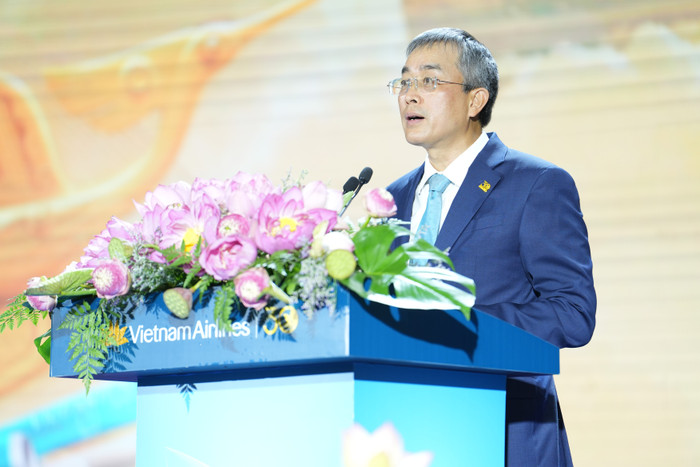Ông Đặng Ngọc Hòa, Chủ tịch Hội đồng quản trị Tổng công ty Hàng không Việt Nam phát biểu tại buổi lễ. 4.jpg