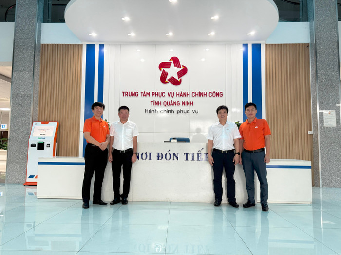 Đại diện FPT tại sự kiện Chính thức triển khai hệ thống dịch vụ hành chính công mới cho tỉnh Quảng Ninh. fpt.jpg