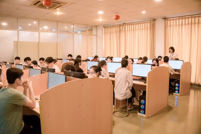 Đợt 604 HSA - thí sinh tại phòng thi Trường Đại học Thái Bình.