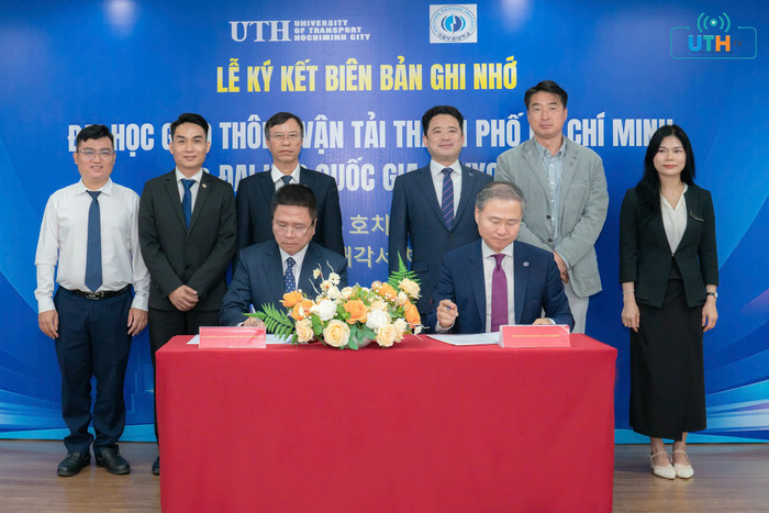 Trường Đại học Giao thông vận tải Thành phố Hồ Chí Minh (UTH) và Đại học Quốc gia Pukyong, Hàn Quốc đã ký kết chương trình hợp tác đào tạo, mở ra cơ hội học tập và giao lưu quốc tế dành cho sinh viên UTH. hinh-1-8.jpg
