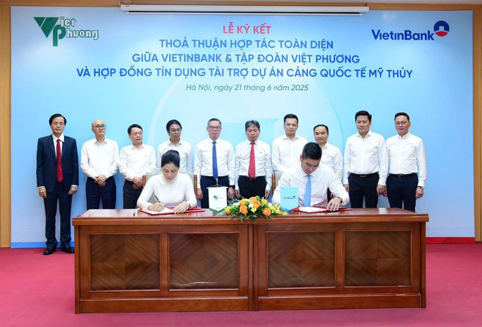 VietinBank và Tập đoàn Việt Phương ký kết hợp tác toàn diện. VietinBank và Tập đoàn Việt Phương ký kết hợp tác toàn diện.