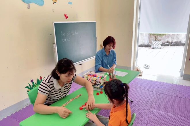 Hệ số lương đặc thù là động lực lớn khích lệ giáo viên công tác vùng cao, dạy học sinh đặc biệt