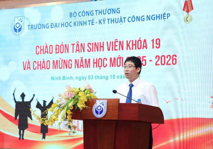 pgs-ts-nguyen-huu-quang.jpg