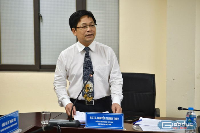 Giáo sư, Tiến sĩ Nguyễn Thanh Thủy - Chủ tịch Hội Tin học Việt Nam, Chủ tịch FISU Việt Nam. Ảnh: Thúy Hiền. gdvn-nguyen-thanh-thuy.jpg