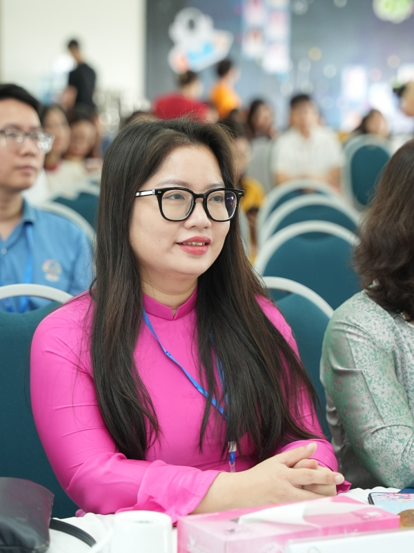 Cô Nguyễn Ngọc Lan - Giám đốc Đào tạo Hệ thống Trường Phổ thông Liên cấp Edison. co-nguyen-ngoc-lan-giam-doc-dao-tao-edisonjpg.png
