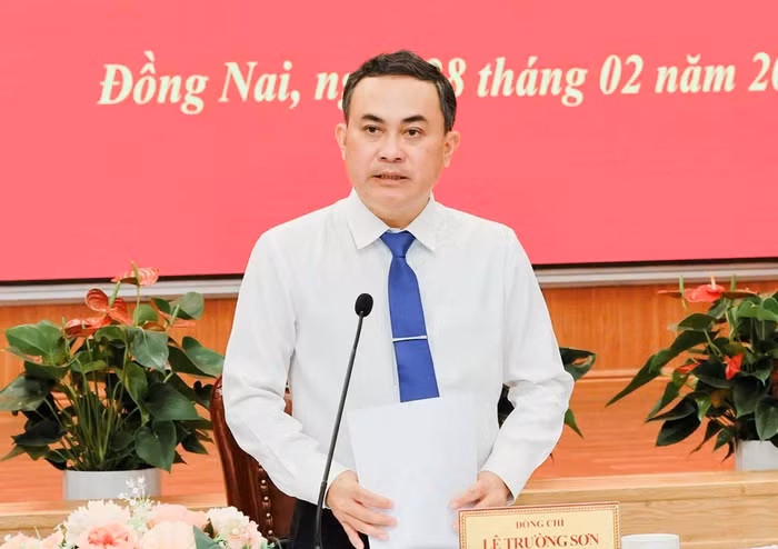 le-truong-son.jpg