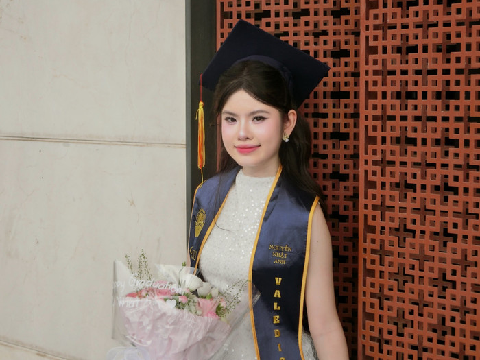 Nguyễn Nhật Anh xuất sắc trở thành “thủ khoa kép” của Học viện Ngoại giao năm 2025. Ảnh: NVCC. nhat-anh-2.jpg