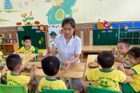 Giáo viên sẽ được xếp lương như thế nào khi thăng hạng, giáng hạng?
