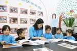 Hiệu trưởng Lý Thị Mai là tấm gương về đạo đức, tự học và sáng tạo