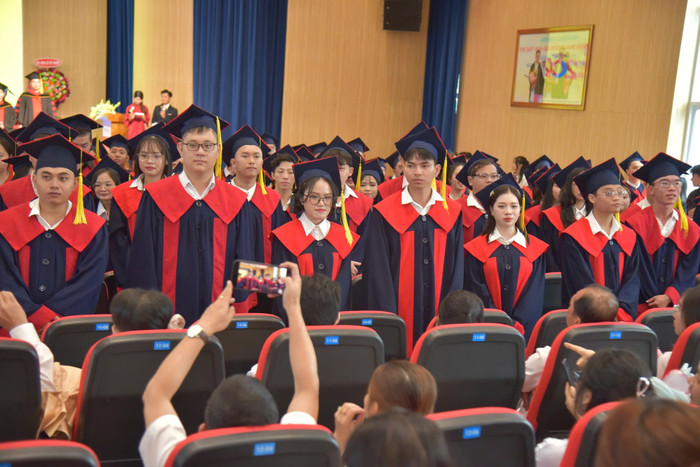 Ảnh minh hoạ. Website Trường Đại học Công nghệ Thành phố Hồ Chí Minh. 8fd5f5de941919474008.jpg