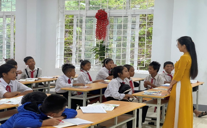 Học sinh Trường Tiểu học và Trung học cơ sở A Ngo (xã La Lay, tỉnh Quảng Trị). Ảnh: Website nhà trường.