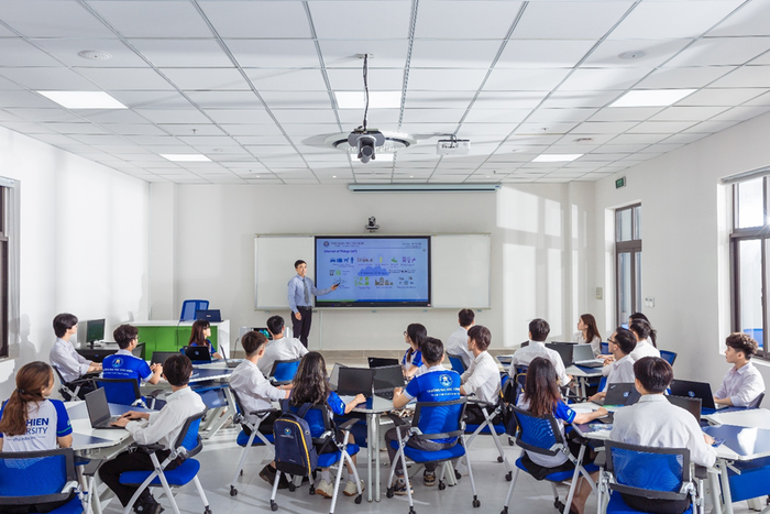 Đội ngũ giảng viên cố vấn luôn đồng hành cùng sinh trong suốt hành trình học tập, rèn luyện. Ảnh: NTCC Đội ngũ giảng viên cố vấn luôn đồng hành cùng sinh trong suốt hành trình học tập, rèn luyện. Ảnh: NTCC