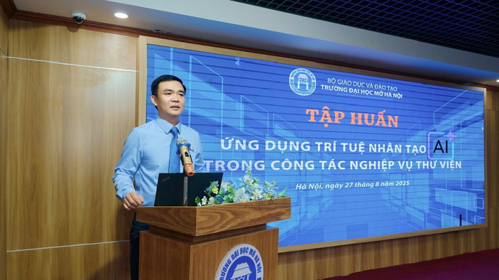 Thạc sĩ Ngô Thanh Tùng – Giám đốc Thư viện, Trường Đại học Mở Hà Nội. Ảnh: NTCC Thạc sĩ Ngô Thanh Tùng – Giám đốc Thư viện, Trường Đại học Mở Hà Nội. Ảnh: NTCC