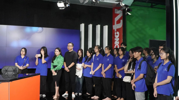 Nhà trường luôn chú trọng đào tạo gắn kết với thực tiễn, tích cực hỗ trợ sinh viên kết nối với thị trường lao động. Ảnh: Website nhà trường Nhà trường luôn chú trọng đào tạo gắn kết với thực tiễn, tích cực hỗ trợ sinh viên kết nối với thị trường lao động. Ảnh: Website nhà trường