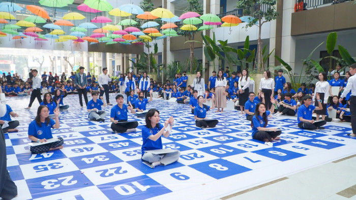 Thí sinh tham gia tại Cuộc thi “Rung Chuông Vàng ETU 2025". Thí sinh tham gia tại Cuộc thi “Rung Chuông Vàng ETU 2025".