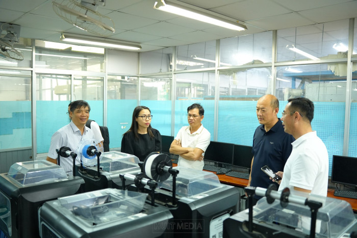 Máy in 3D tại Khoa Công nghệ Cơ khí Trường Đại học Công Thương Thành phố Hồ Chí Minh.