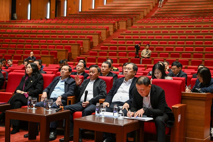 Thường trực Ban Bí thư đề nghị các cơ quan phối hợp chặt chẽ, rà soát bảo đảm hệ thống vận hành tuyệt đối an toàn. Ảnh: Duy Linh