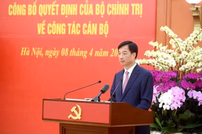 Đồng chí Nguyễn Duy Ngọc, Ủy viên Bộ Chính trị, Bí thư Trung ương Đảng, Trưởng ban Tổ chức Trung ương phát biểu tại hội nghị. Ảnh: Đăng Khoa