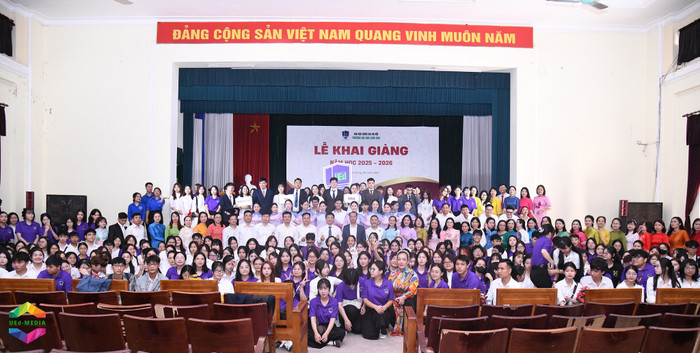 Hình ảnh lễ khai giảng tại Trường Đại học Giáo dục, Đại học Quốc gia Hà Nội. dai-hoc-giao-duc.jpg