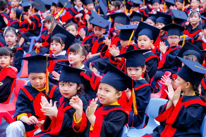 Triết lý giáo dục mà nhà trường kiên định theo đuổi trong suốt 5 năm triển khai chương trình “Trường học hạnh phúc” 4e1fa4d6-d242-4906-80d6-5b5ca93716f5.jpg