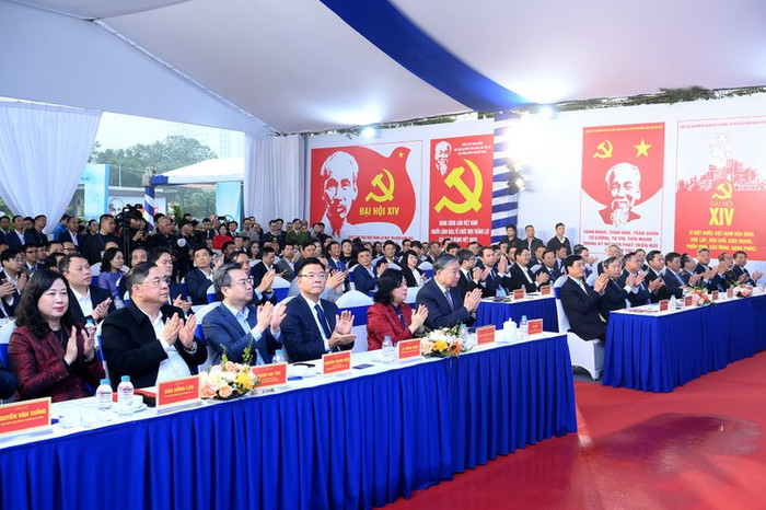 Tổng Bí thư Tô Lâm và các đại biểu dự lễ khởi công. Ảnh: Đăng Khoa