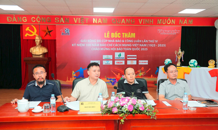 Thành viên ban tổ chức Giải bóng đá Cúp Nhà báo và Công luận lần thứ IV năm 2025. Thành viên ban tổ chức Giải bóng đá Cúp Nhà báo và Công luận lần thứ IV năm 2025.