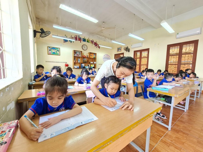Ảnh minh họa: Lã Tiến hs-330.jpg
