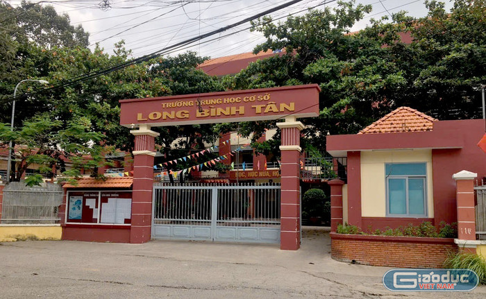 Trường Trung học cơ sở Long Bình Tân (thành phố Biên Hòa, tỉnh Đồng Nai cũ - nay là phường Long Hưng, tỉnh Đồng Nai). Ảnh: Độc giả cung cấp gdvn-thcs-long-binh-tan.jpg