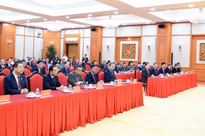 Tổng Bí thư, Chủ tịch nước Tô Lâm và các đồng chí lãnh đạo Đảng, Nhà nước, các đại biểu tham dự hội nghị. Ảnh: Đăng Khoa