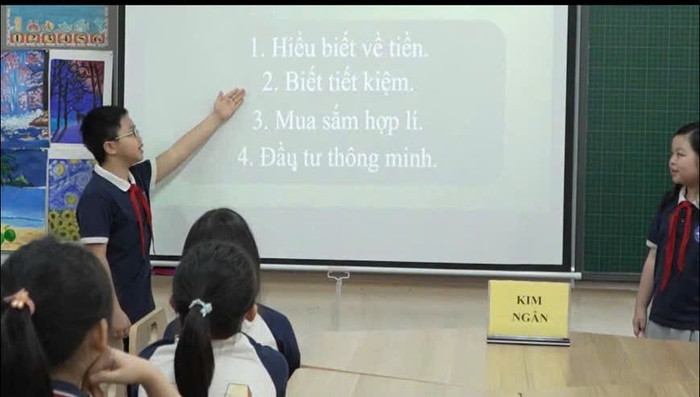 Giờ thực hành. Ảnh: VTV z6936156753839-f9e0c8cbf3bb7ad78346cc39bfbe9360.jpg