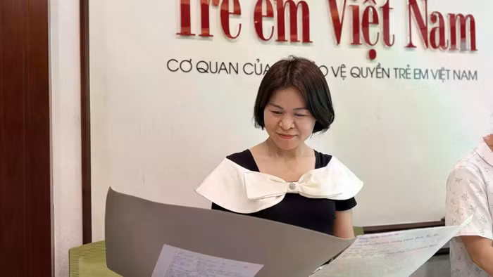 Cô Thiếp cho rằng, những tác phẩm có cách thể hiện ngộ nghĩnh, độc đáo, mang màu sắc riêng thường để lại nhiều ấn tượng hơn với người chấm.