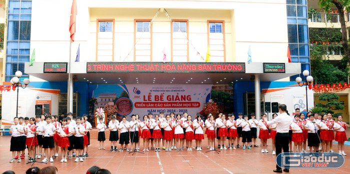 Tiết mục biểu diễn nhạc cụ. gdvn-3a.jpg