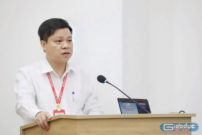 Phó Giáo sư, Tiến sĩ Phạm Văn Đông - Phó Hiệu trưởng Trường Đại học Công nghiệp Hà Nội. gdvn-pht.jpg