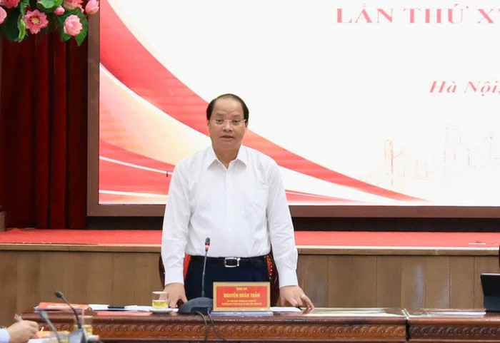 Trưởng ban Tuyên giáo và Dân vận Thành ủy Nguyễn Doãn Toản trao đổi tại buổi họp báo. Ảnh: hanoi.gov.vn. Trưởng ban Tuyên giáo và Dân vận Thành ủy Nguyễn Doãn Toản trao đổi tại buổi họp báo. Ảnh: hanoi.gov.vn.